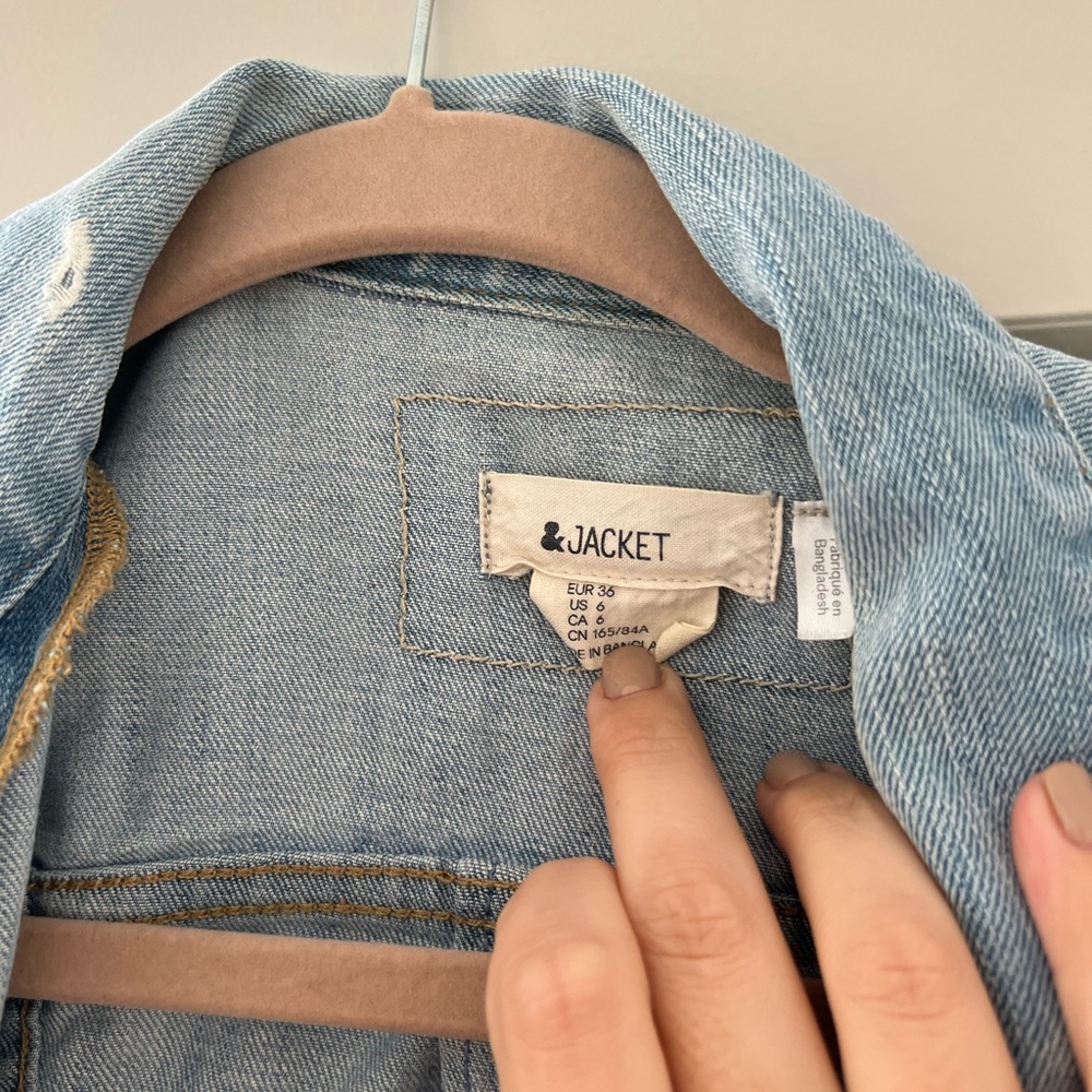 Jean jacket - Picture 2 of 2